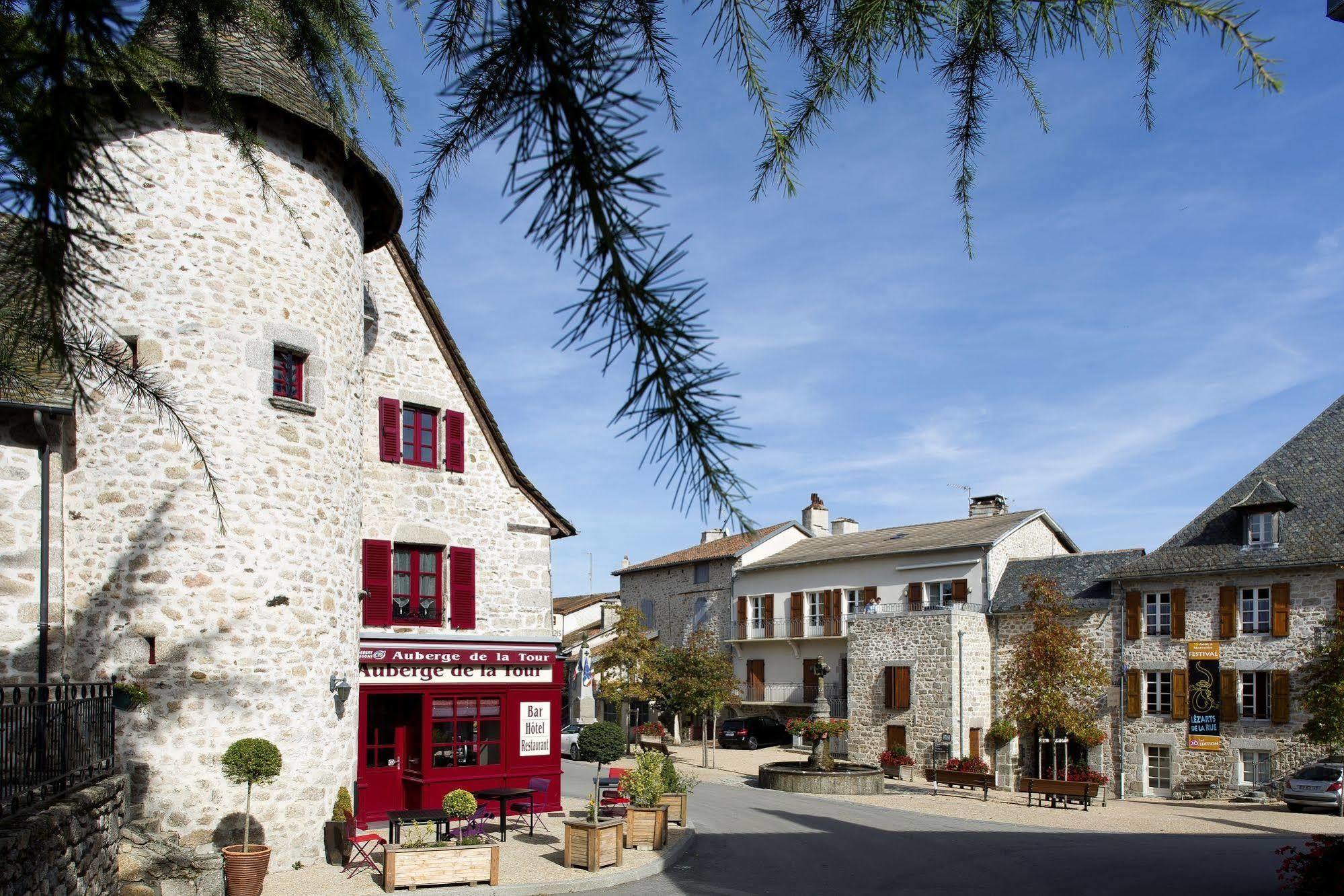 Auberge De La Tour Marcoles Exterior photo